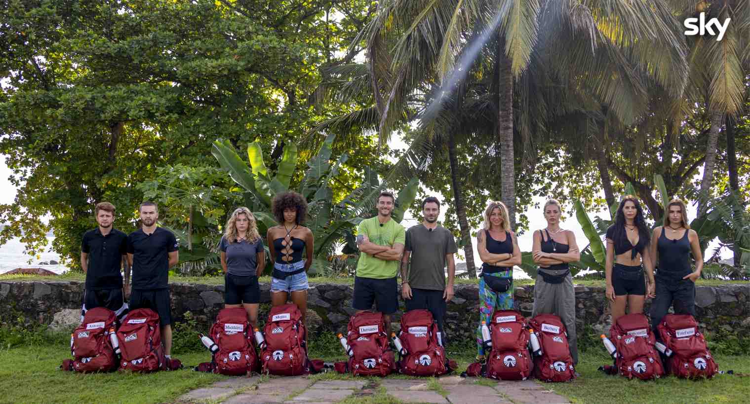 Foto - Pechino Express in Sri Lanka: avvincente viaggio verso la Semifinale su Sky e NOW