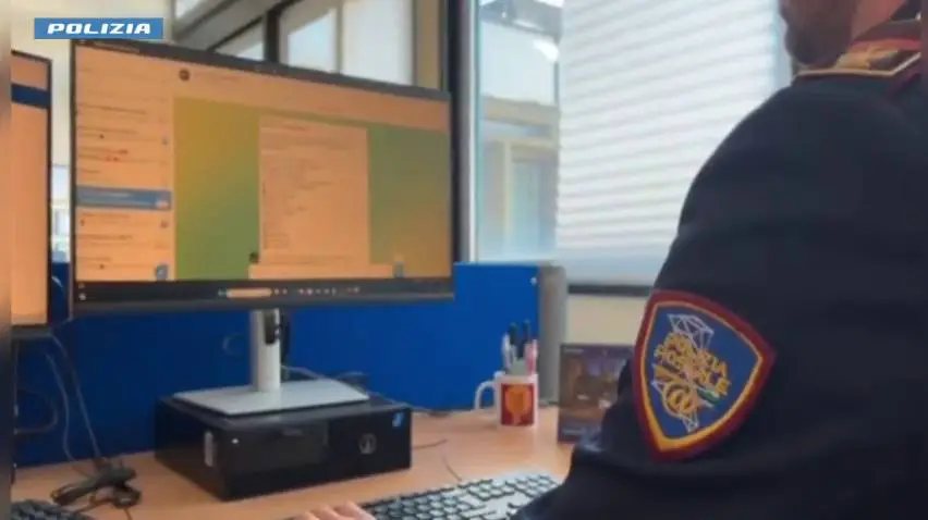 Immagine di Smantellata rete IPTV illegale: operazione internazionale coinvolge 102 indagati e sequestra 2500 canali - Scopri di più su Economia