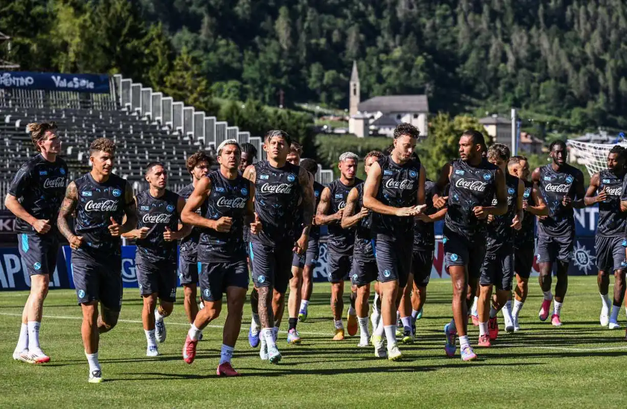 Immagine di Amichevoli Napoli 2025 diretta Sky Primafila, DAZN e OneFootball: date, orari e acquisto Pay‑Per‑View - Scopri di più su Sport