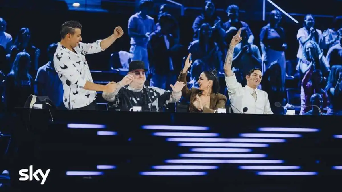 X Factor 2025, Audizioni chiuse: 596mila spettatori su Sky e NOW, +8% e social in crescita
