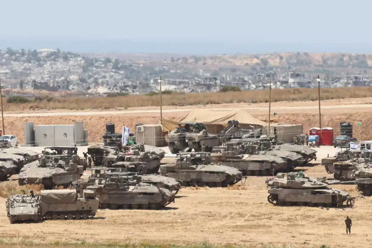 Sky TG24 presenta “738 Giorni”: il documentario che racconta due anni di guerra tra Israele e Palestina Sky TG24 presenta “738 Giorni”: il documentario che racconta due anni di guerra tra Israele e Palestina