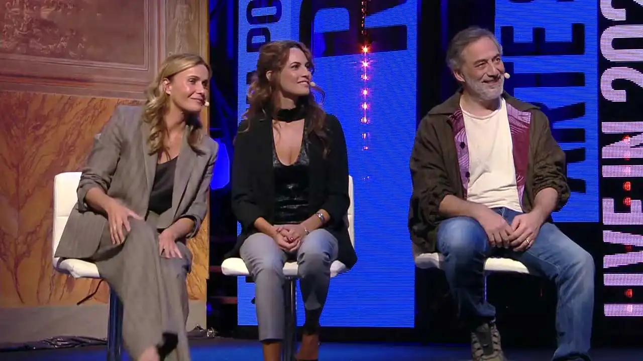 I Delitti del BarLume 13: i protagonisti svelano a Sky TG24 Live In Roma i segreti del successo I Delitti del BarLume 13: i protagonisti svelano a Sky TG24 Live In Roma i segreti del successo