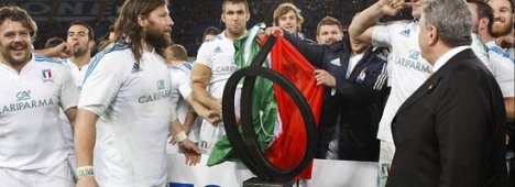 Visualizza: Rugby 6 Nazioni 2015, Italia - Francia (diretta tv esclusiva in chiaro DMAX) su Digital-News.it Immagine di Rugby 6 Nazioni 2015, Italia - Francia (diretta tv esclusiva in chiaro DMAX) - Scopri di più su Sport