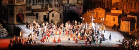 Foto - La Carmen di Bizet da Verona in diretta su Classica (Sky canale 138)