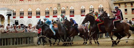 Visualizza: Palio di Siena - 2 Luglio 2014 | Diretta Rai 2 dalla Piazza del Campo | Vince Drago su Digital-News.it Immagine di Palio di Siena - 2 Luglio 2014 | Diretta Rai 2 dalla Piazza del Campo | Vince Drago - Scopri di più su Televisione