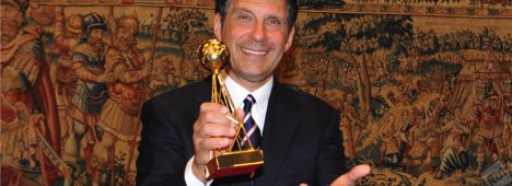 Immagine di Rai1, da Sanremo il 51° Premio Regia Tv 2011, conduce Fabrizio Frizzi - Scopri di più su Televisione