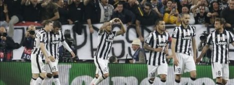 Foto - Champions Sport Mediaset, Monaco - Juventus diretta esclusiva Canale 5 HD